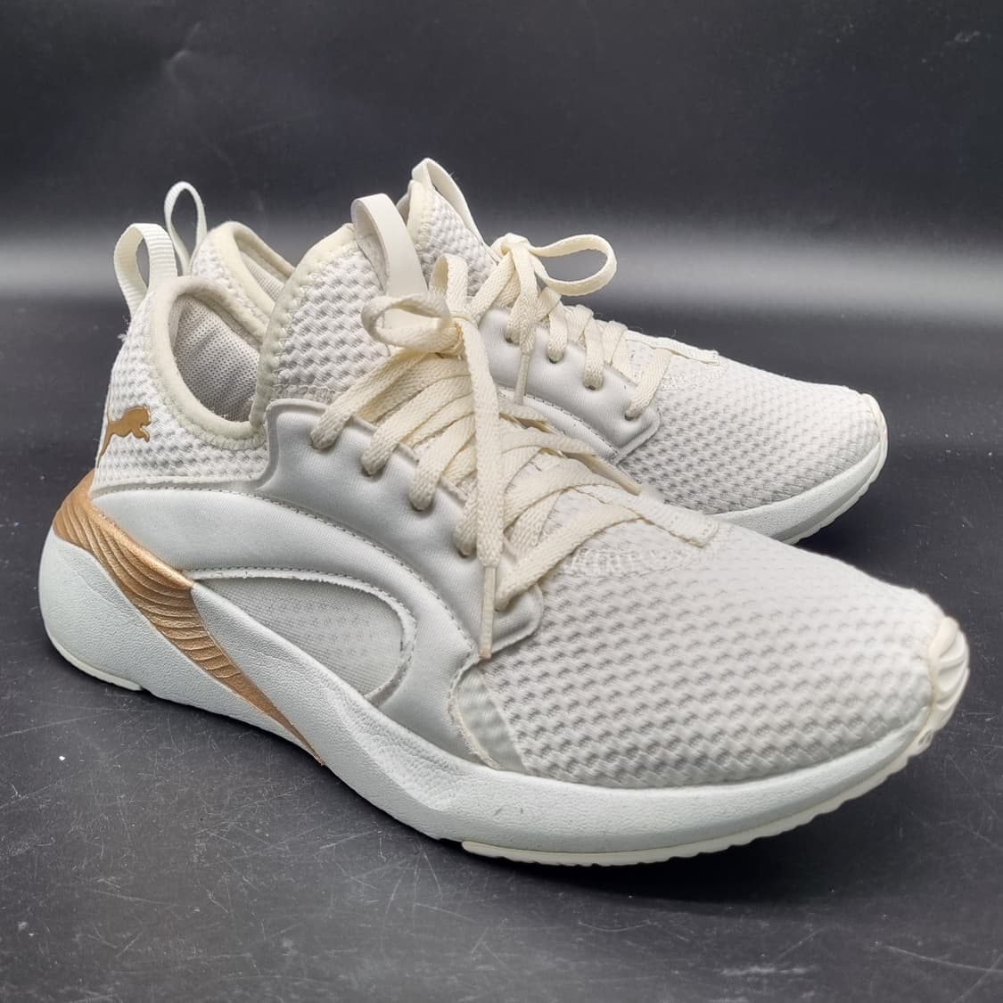 푸마 소프트라이드 소피와 여성운동화230 상품이미지1