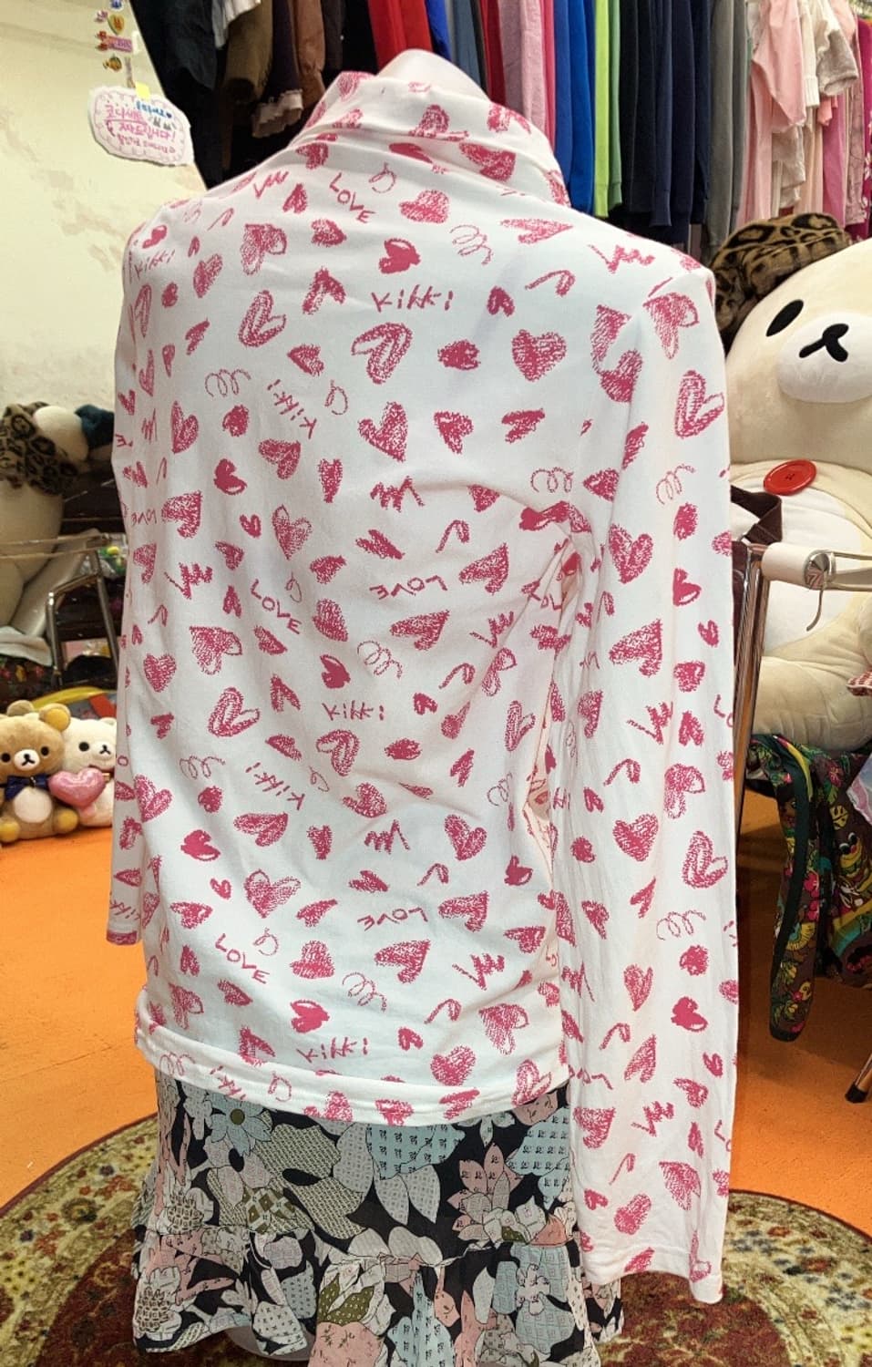 kikki 레터링 폴라 티셔츠 상품이미지2