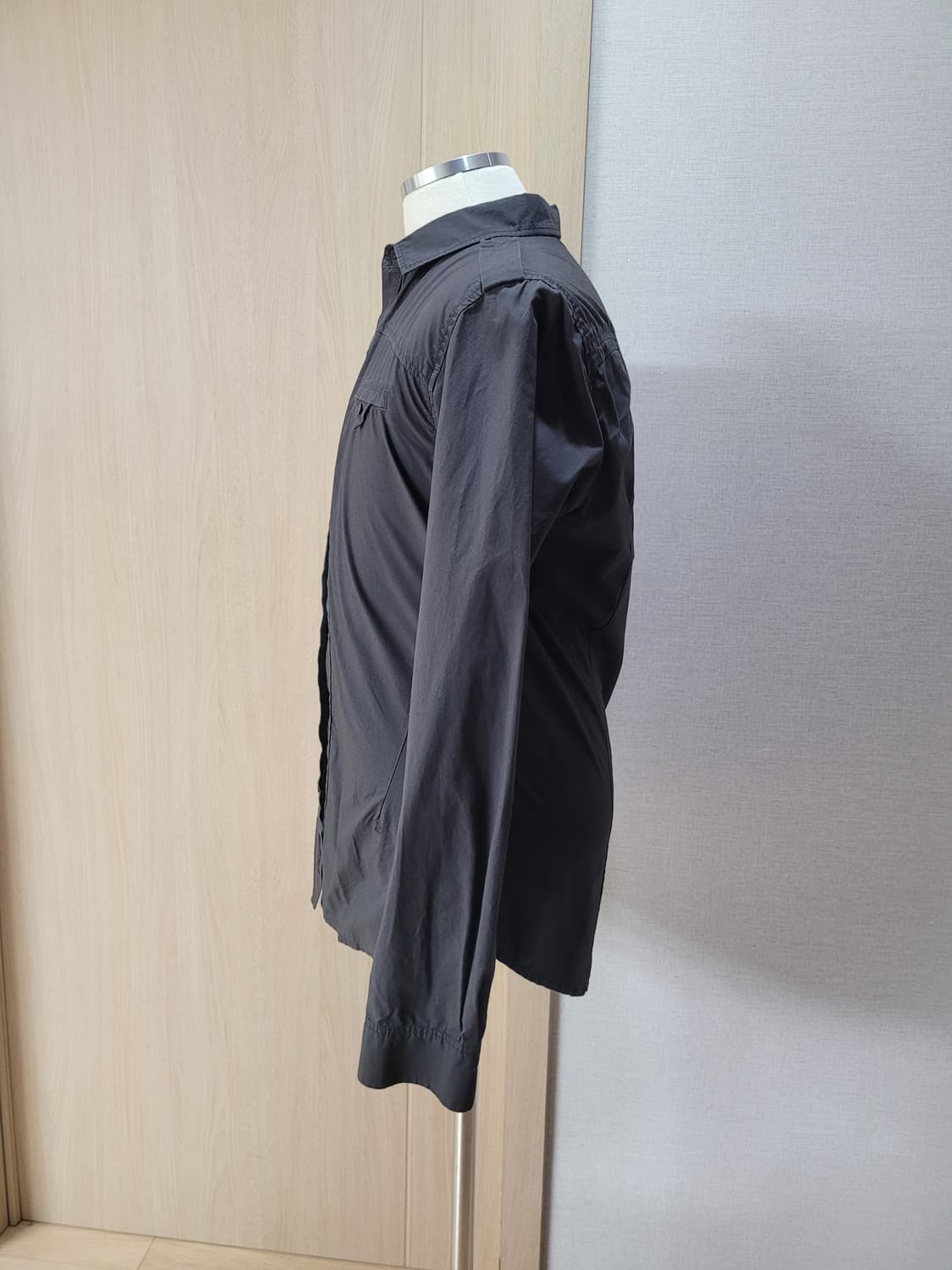 코데즈컴바인 남자 견장셔츠 100 다크그레이 상품이미지4