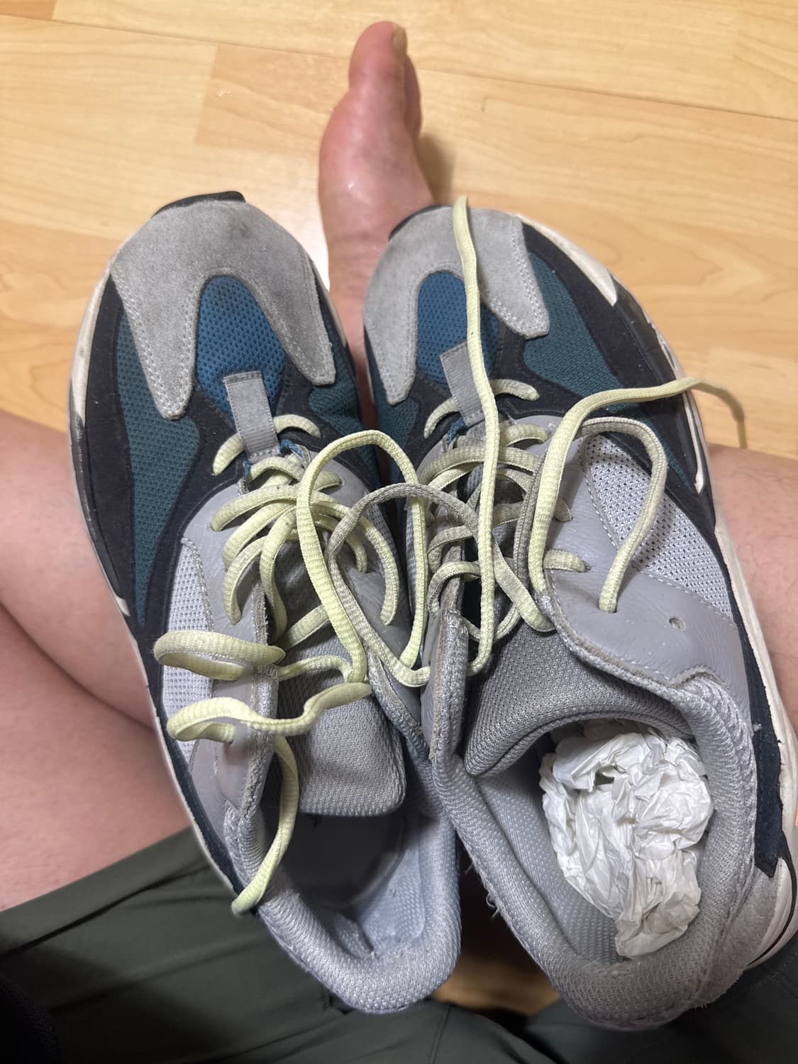 이지 yeezy700 265 급처 아디다스 이지 부스트 700  상품이미지2