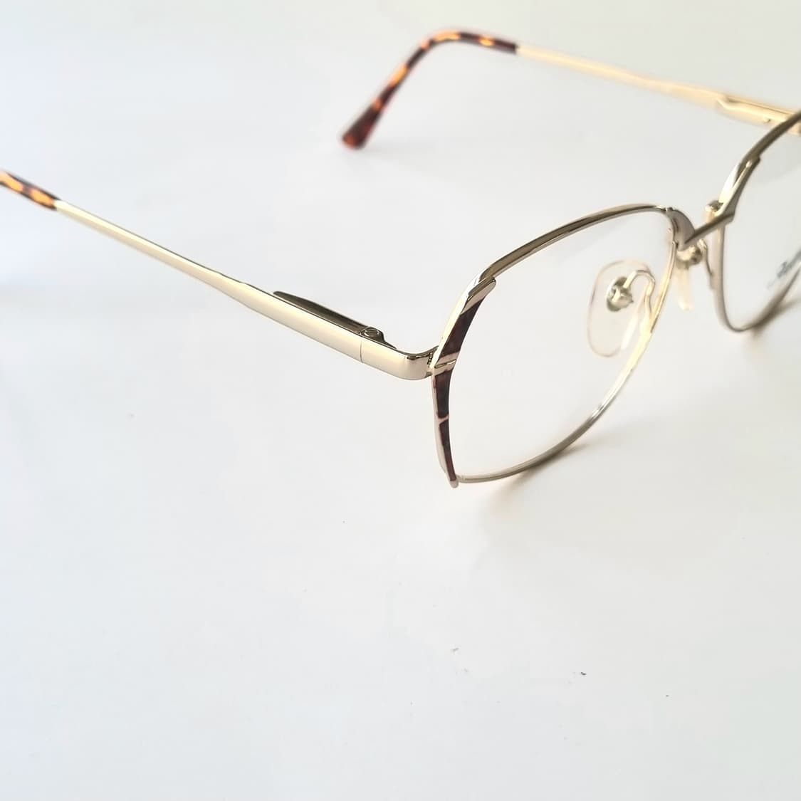 데드스탁 메탈릭 골드 헥사곤 프레임 안경테 706 상품이미지6