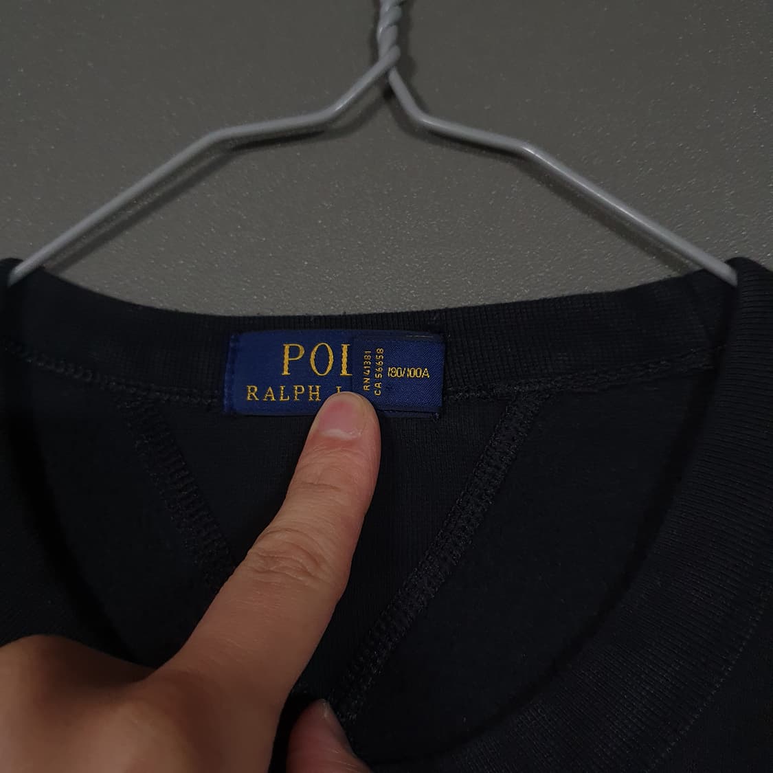 실측 XL) 폴로 랄프로렌 신형 화이트 포니 맨투맨 스웻셔츠 블랙 상품이미지5