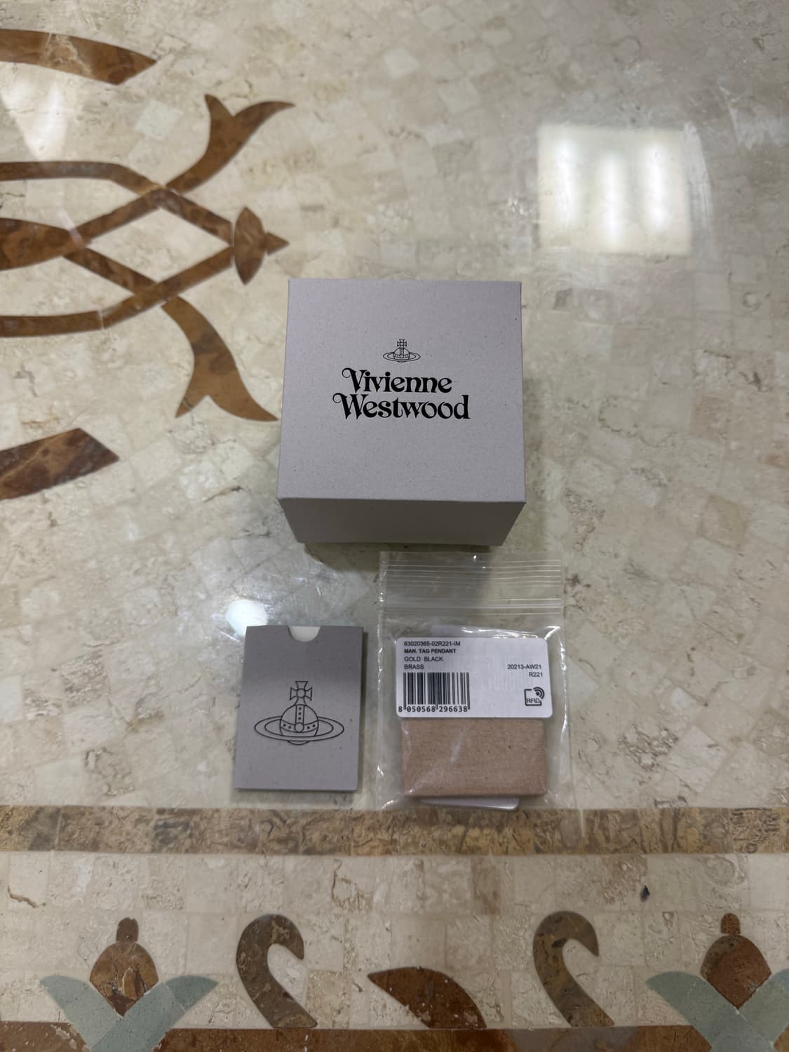 비비안웨스트우드 금장 투웨이 목걸이 상품이미지5