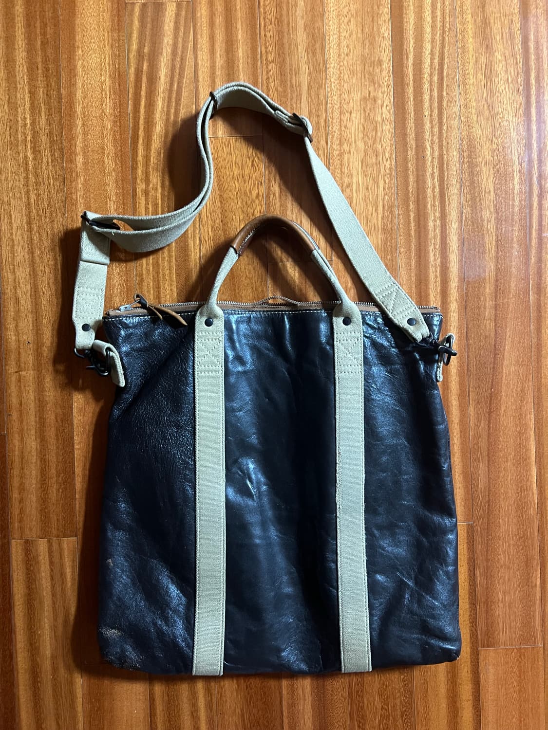 토이즈 맥코이 말가죽 헬멧백 상품이미지3