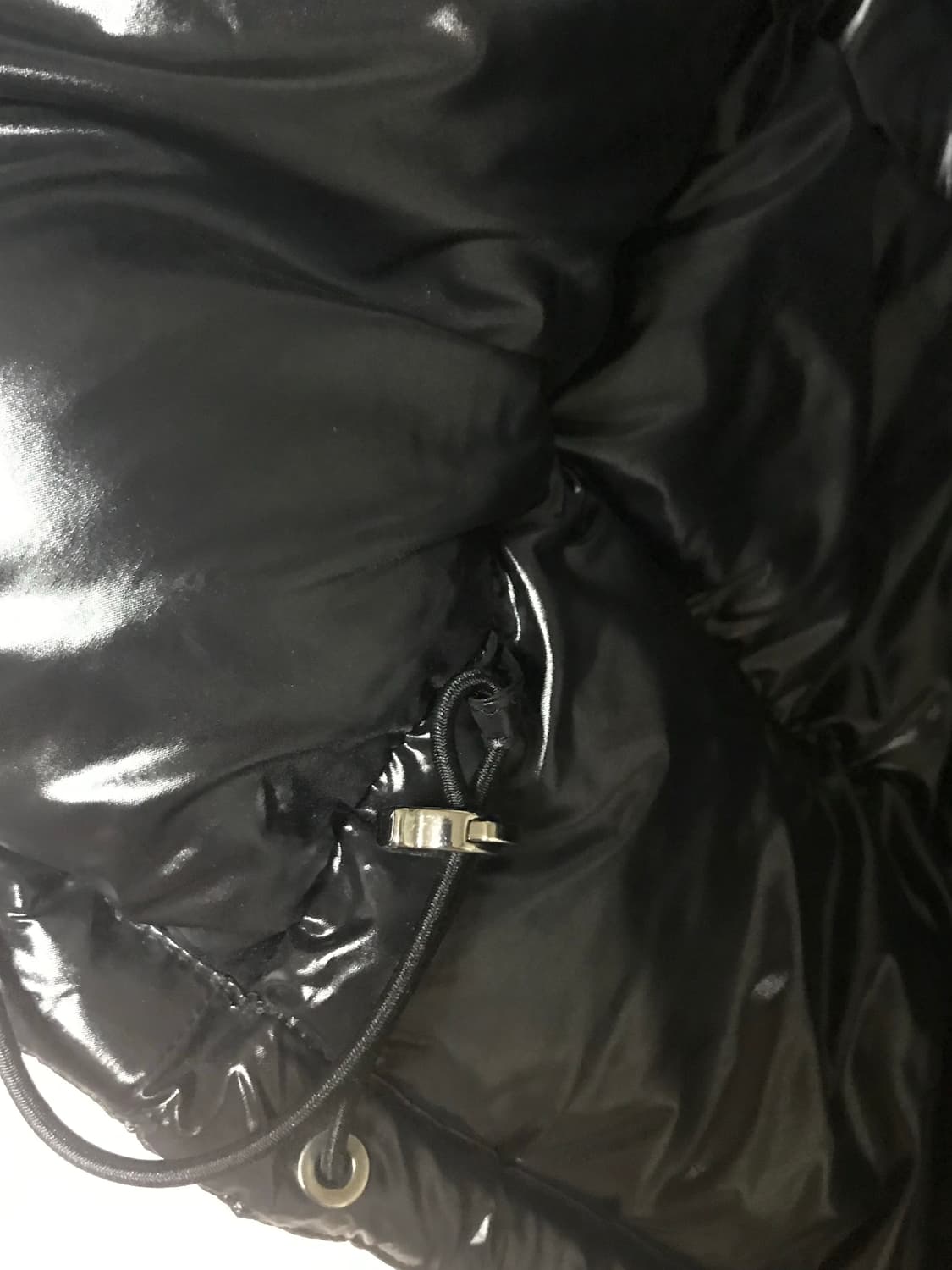 몽클레르 Maire 후드 쇼트 다운 재킷 상품이미지6