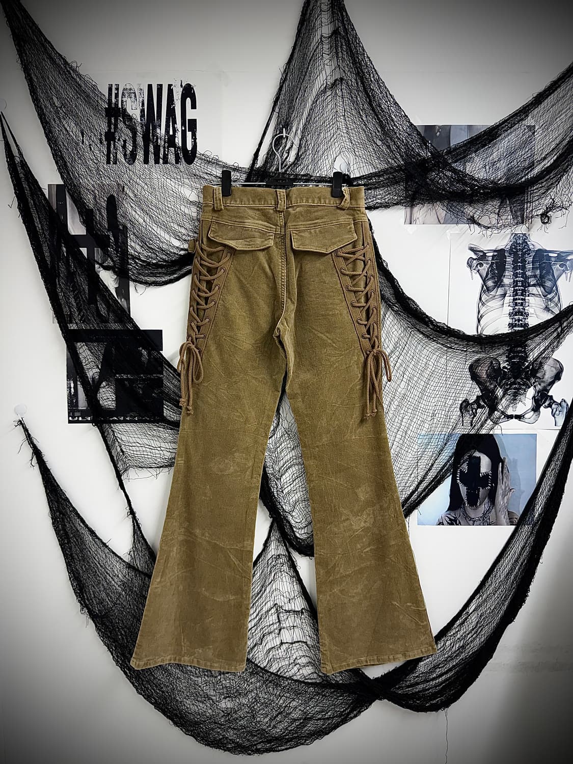 00s eyelet string corduroy bootscut pant 상품이미지1