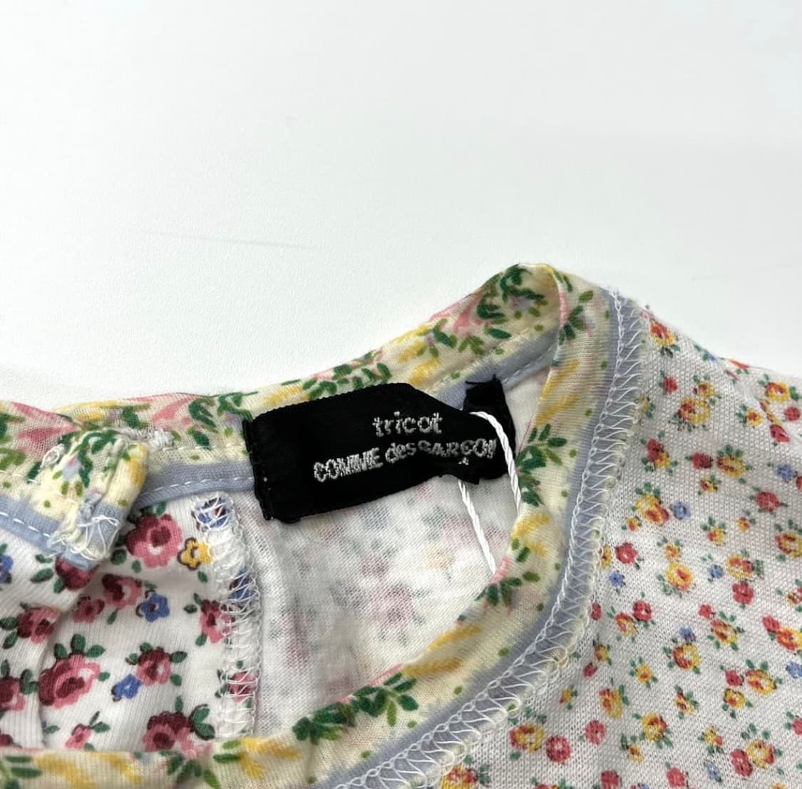 꼼데가르송 트리콧 플라워 패턴탑 상품이미지5