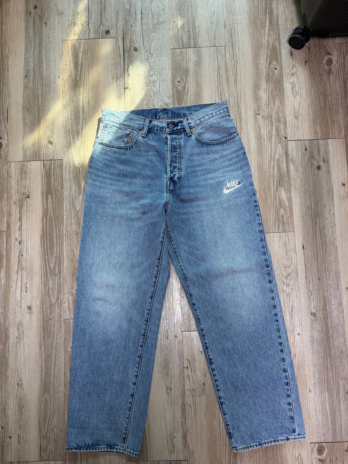 리바이스 나이키 콜라보 데님 팬츠 상품이미지1