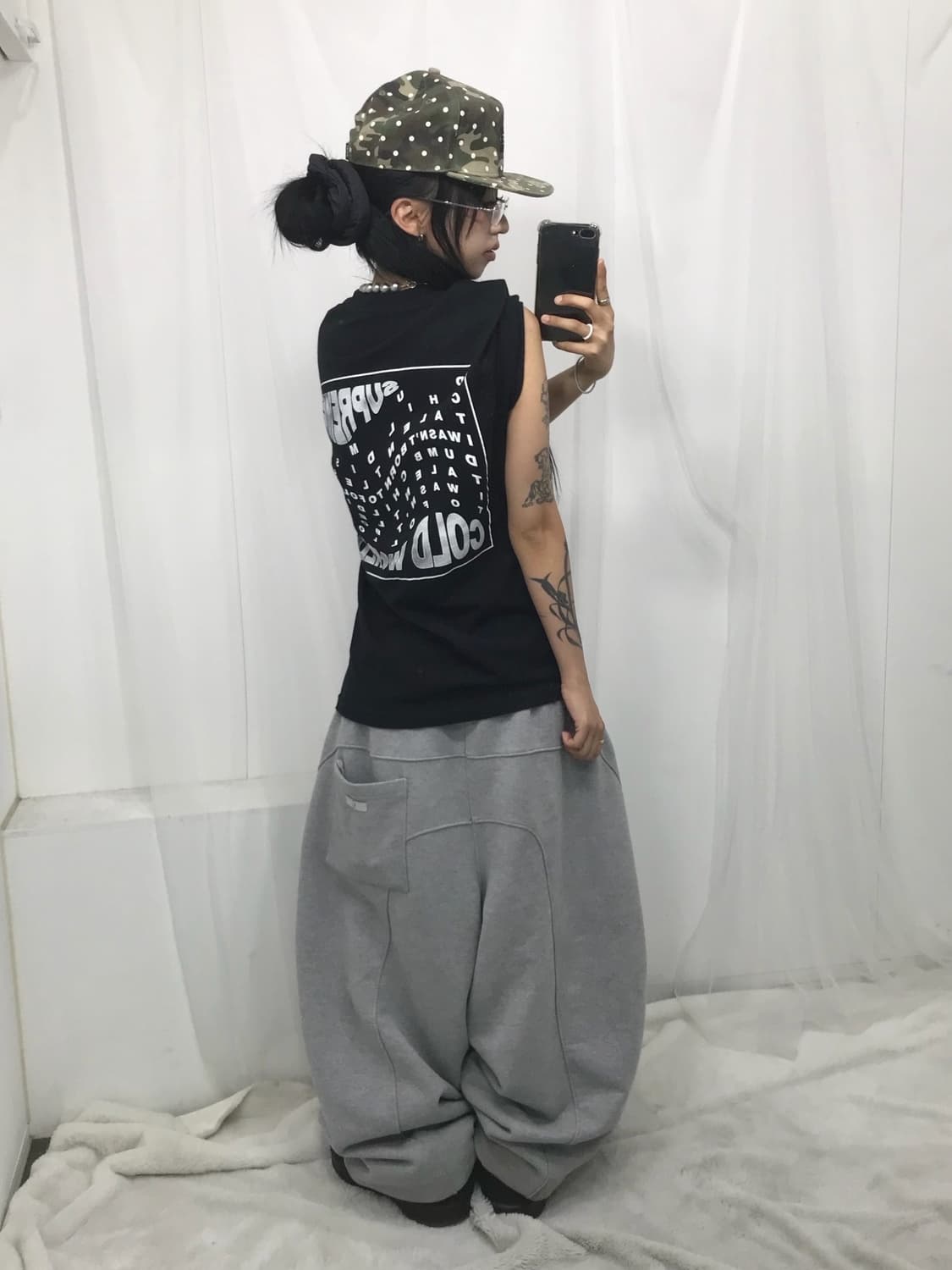 < Supreme Cold World T-shirt - 16Ss > 상품이미지4