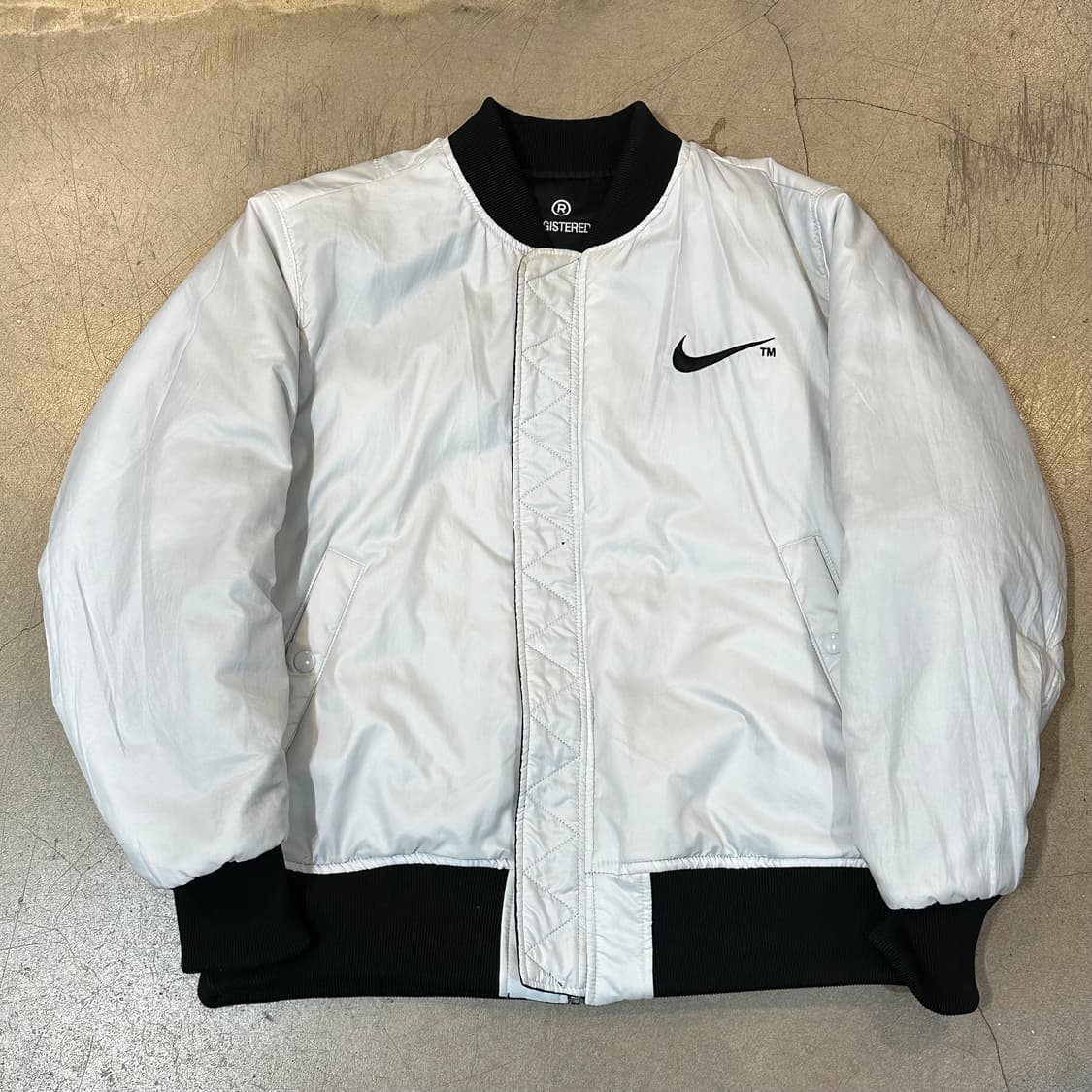 XL 나이키 빅스우시 리버시블 봄버자켓 상품이미지4