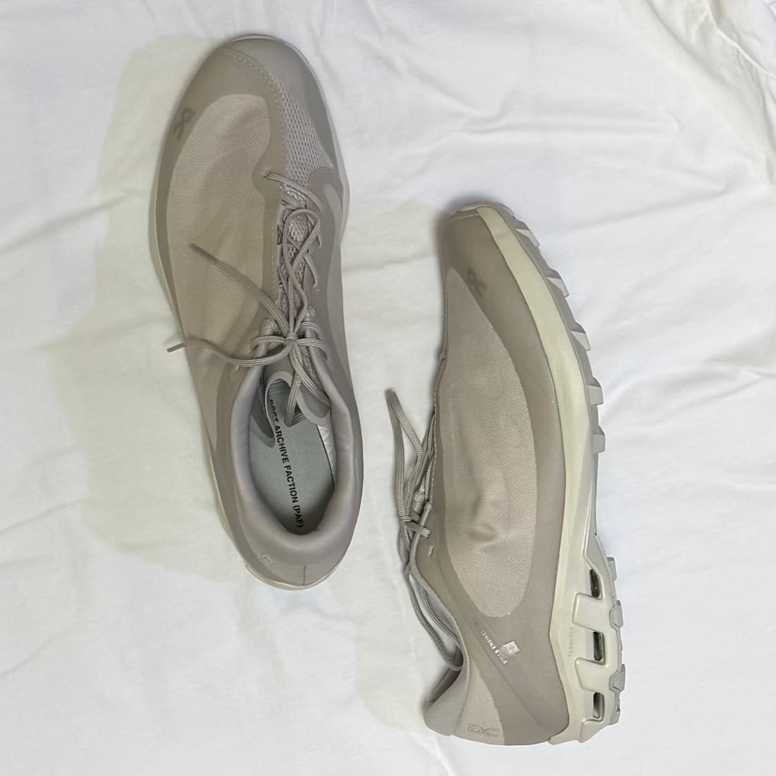 새상품) 온러닝 파프 (paf) 클라우드벤쳐 피크 아이스 문 W280 상품이미지3