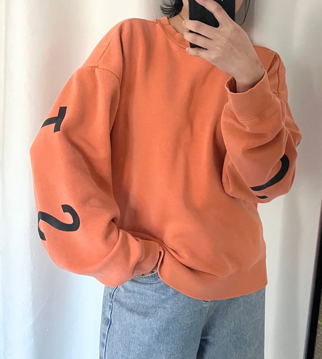 아디다스 백프린팅 스웻 맨투맨 공용 상품이미지1