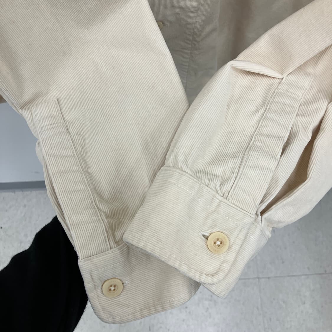 비이커 베이지 코듀로이 셔츠 자켓 상품이미지6