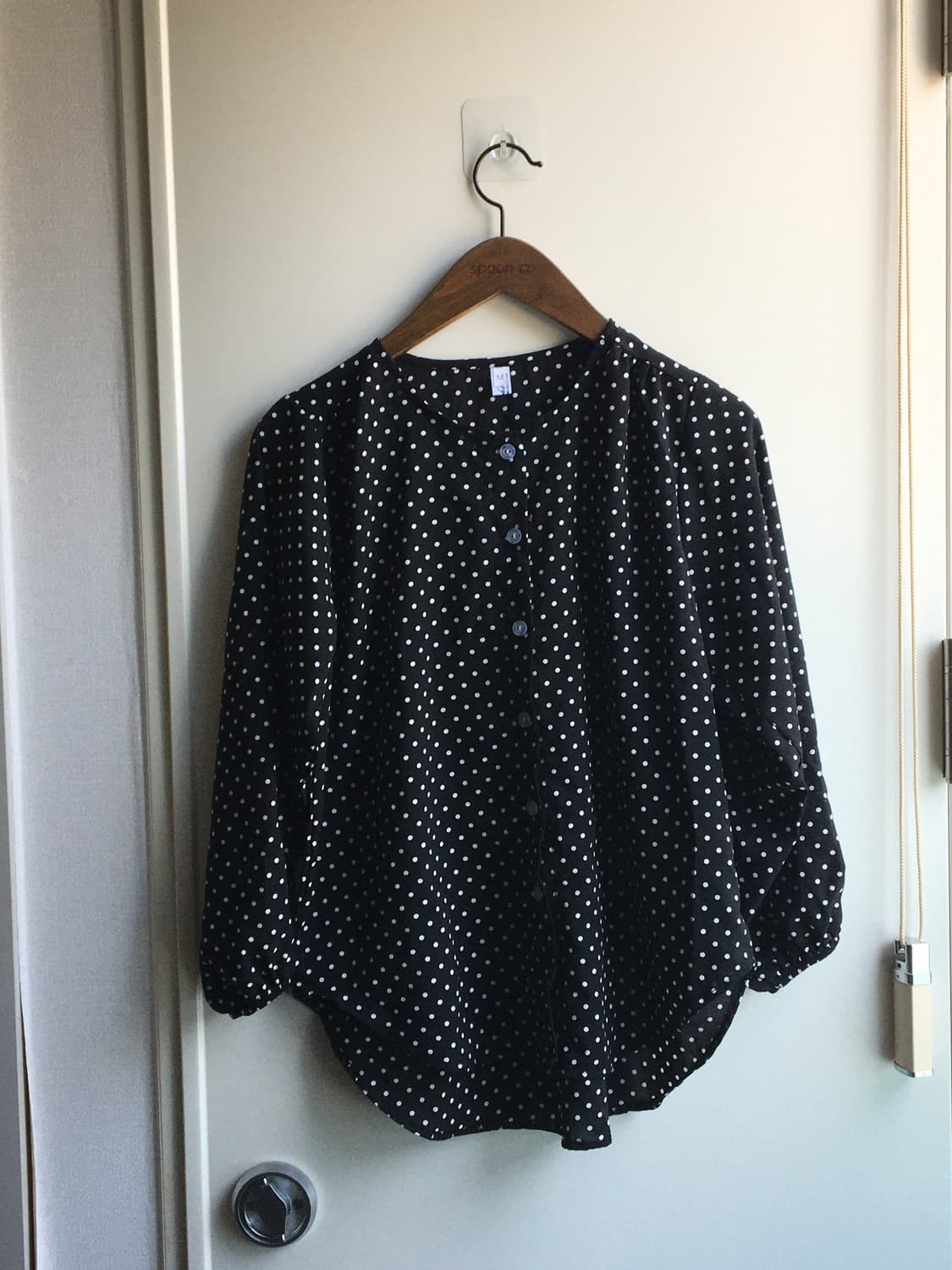 블랙 도트 블라우스 상품이미지2