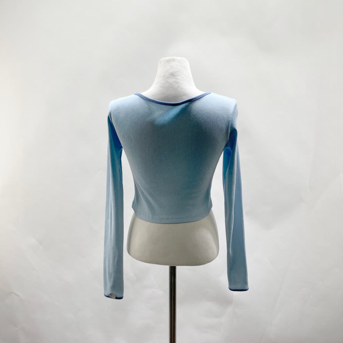 그란데라인 여성크롭가디건 M  상품이미지3