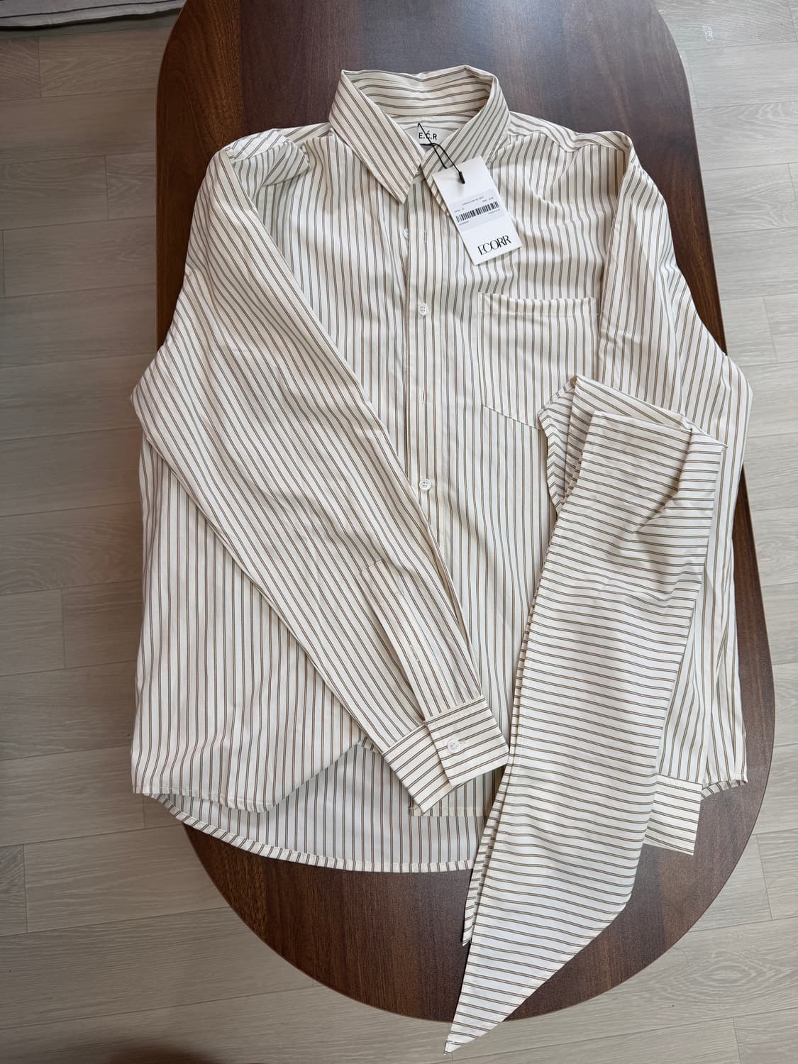 스트라이프 셔츠 스카프 세트 새상품 상품이미지2