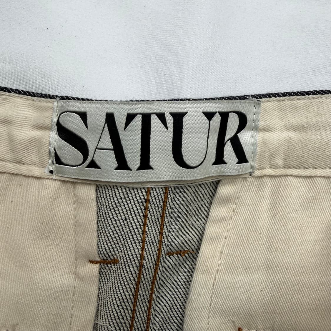 세터 카이엔 원턱 흑청 데님 팬츠 33 inch 상품이미지7