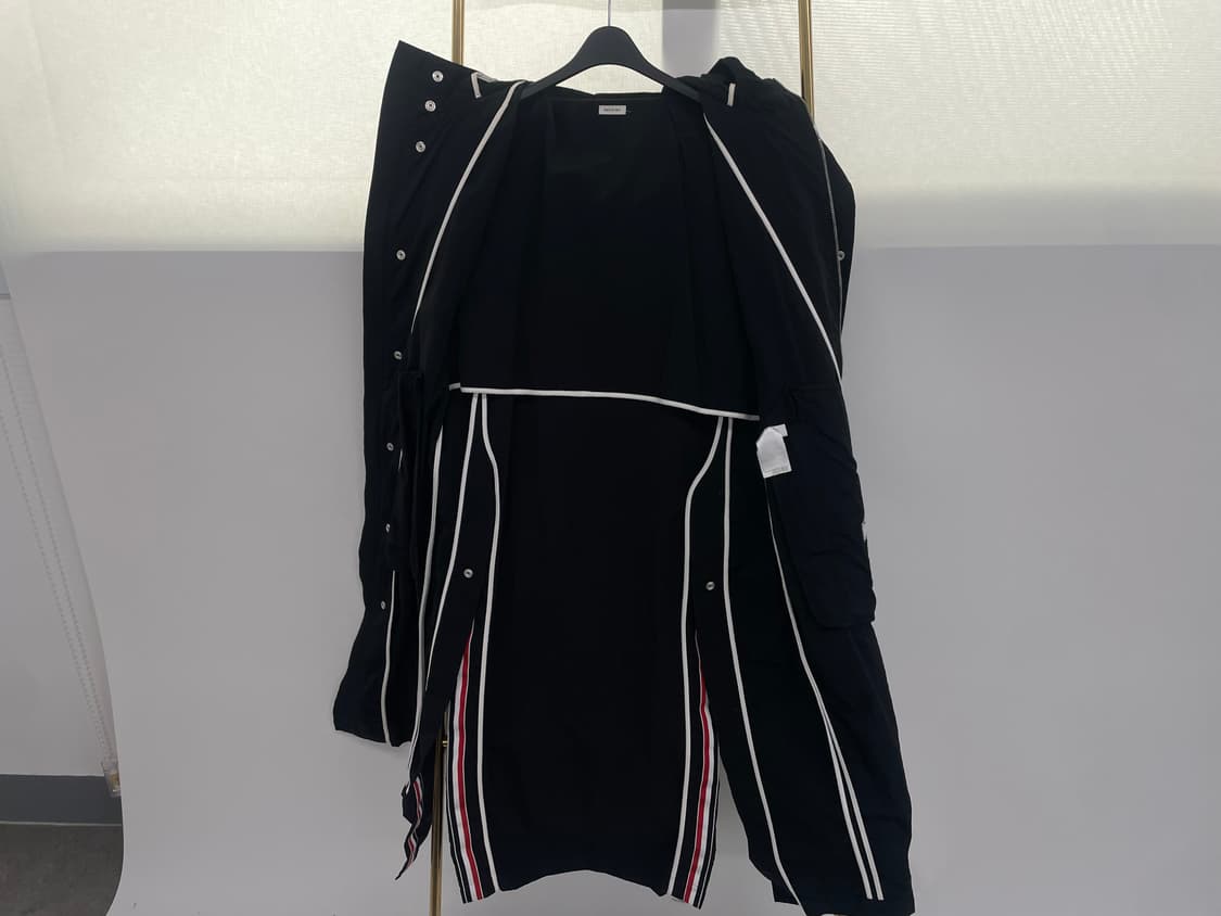 톰브라운 워터프루프 트렌치코트(야상/판초) 상품이미지3