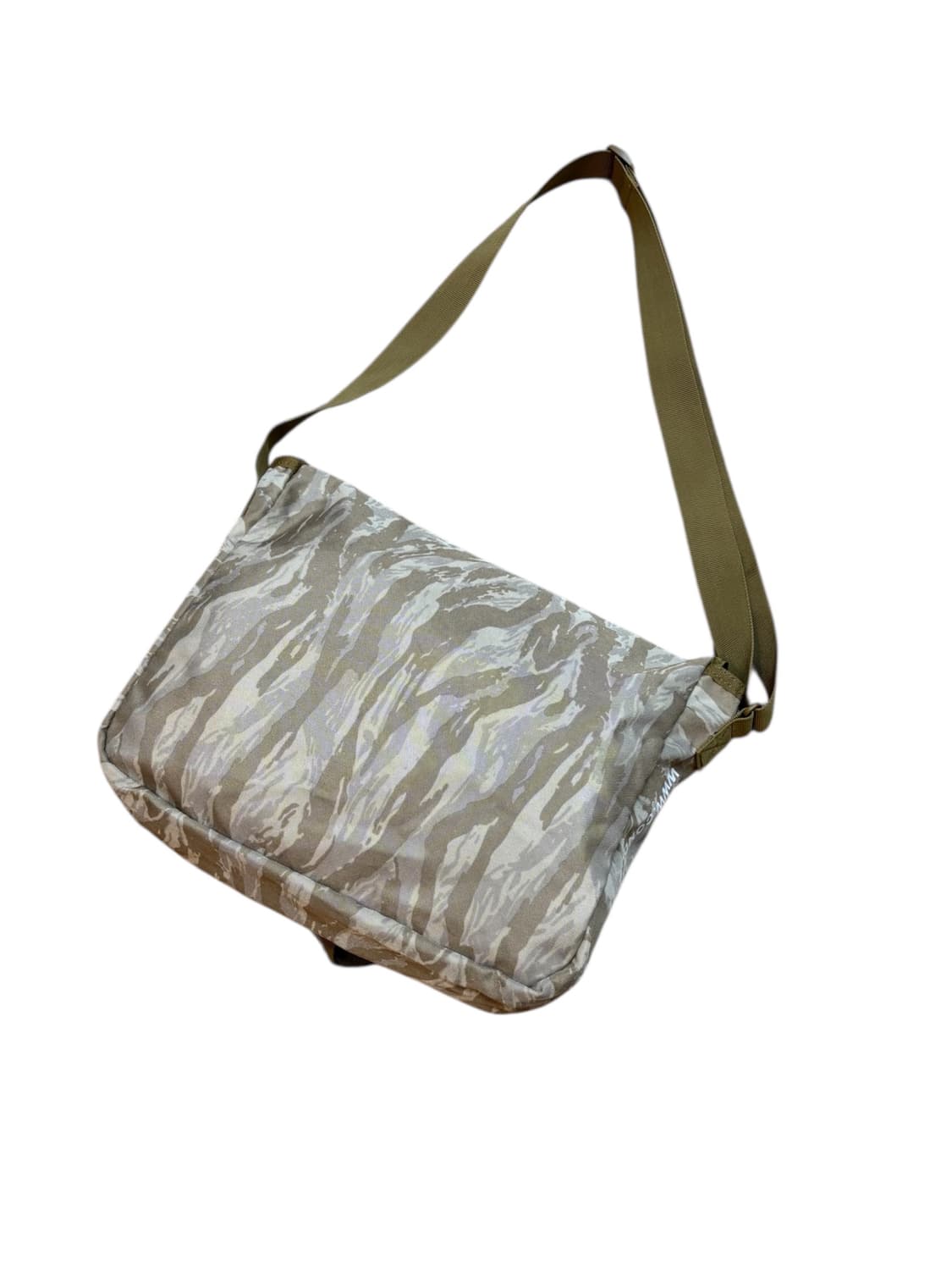 콘도르 아웃도어(Condor Outdoor) 타이거 카모 메신저백 상품이미지2