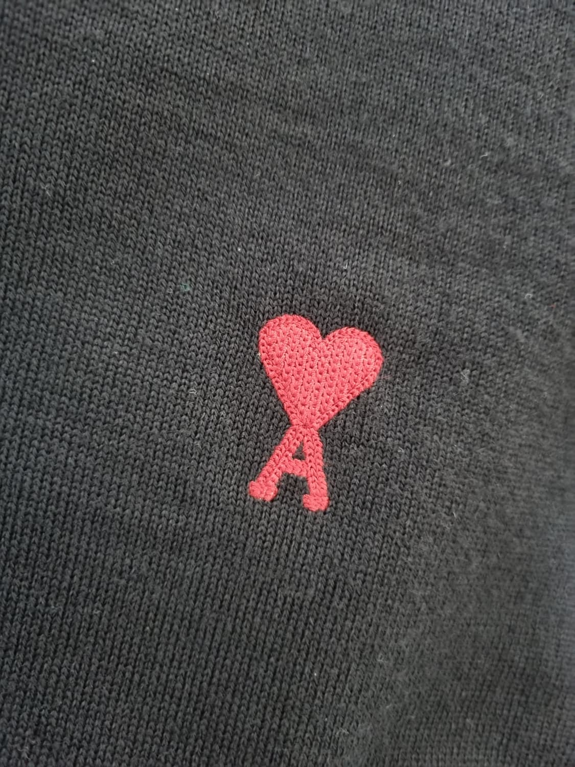 [새상품 L] 아미 스몰 하트 블랙 울 니트 상품이미지2