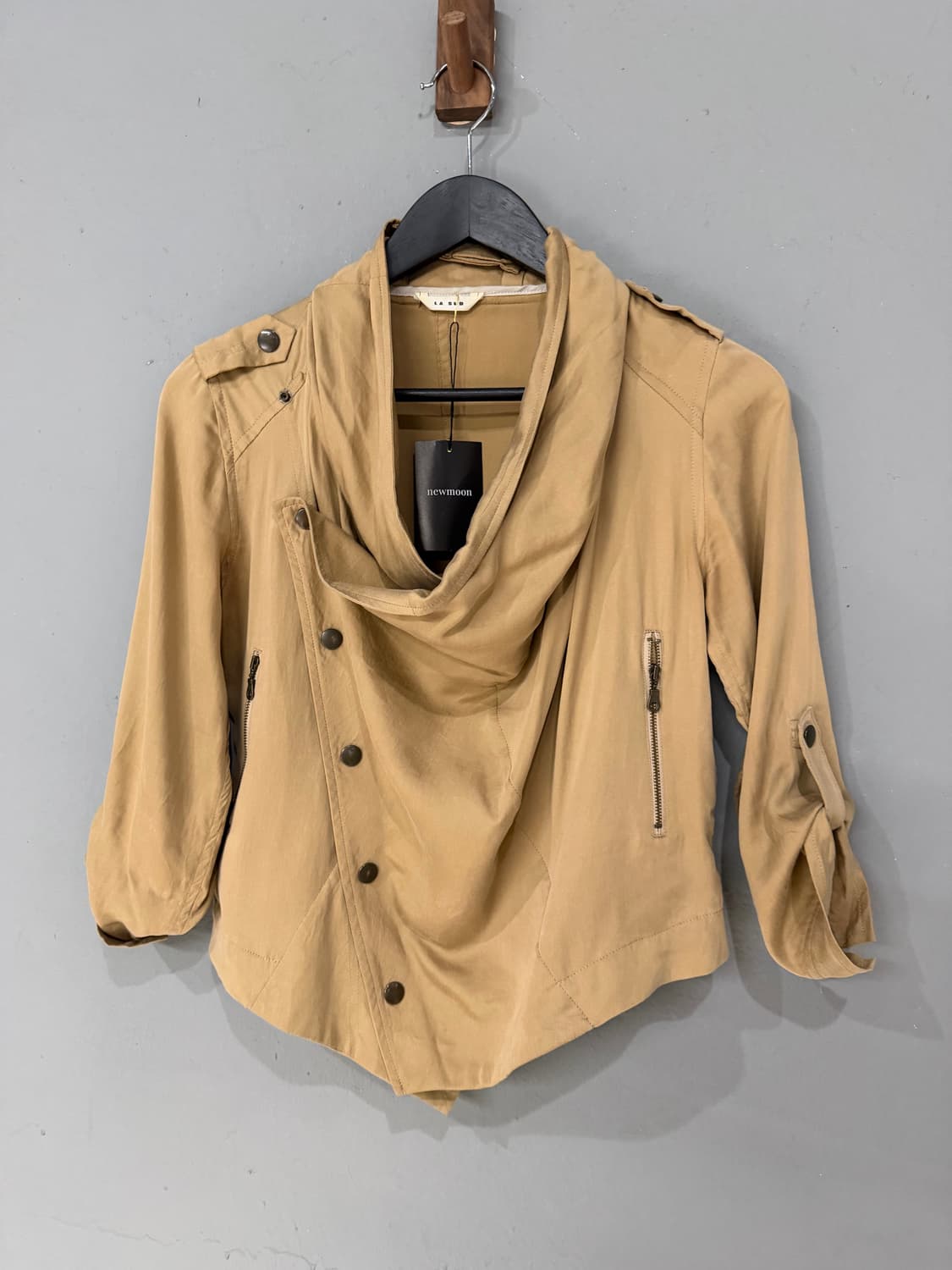 side snap button drape jacket 상품이미지6