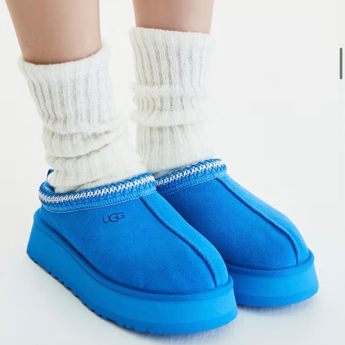 UGG 스티치 칼라 플랫폼 슬리퍼 타즈 240 새상품 상품이미지1