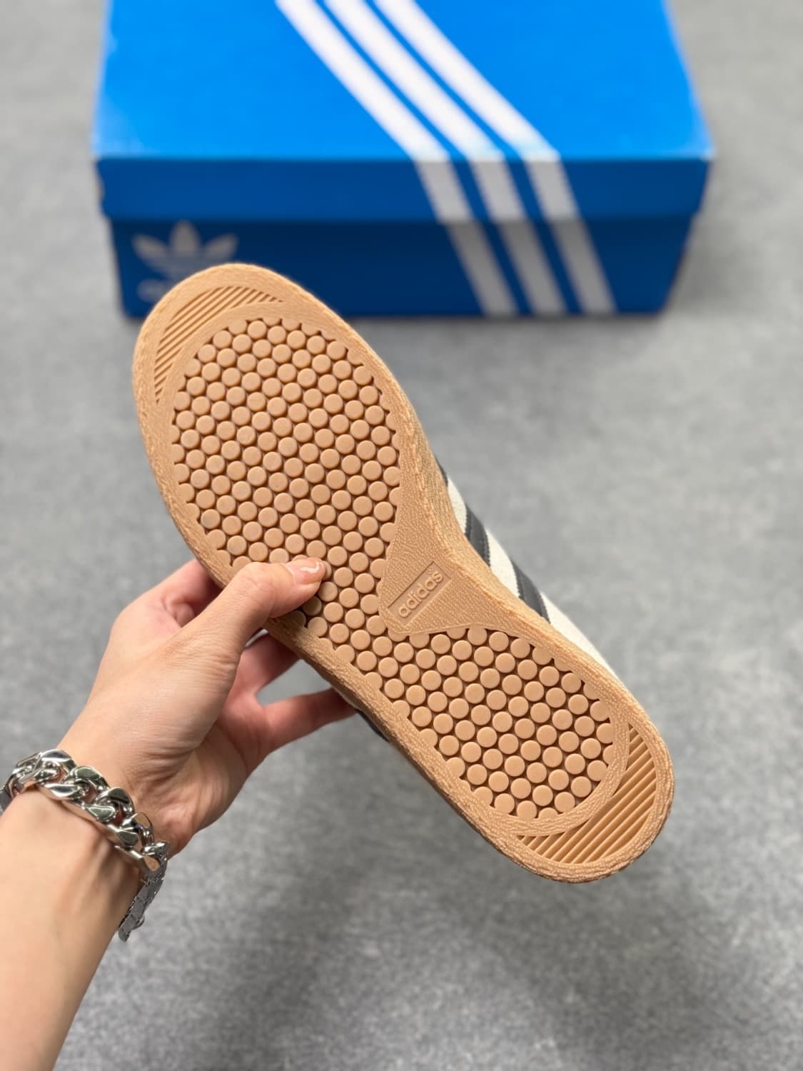 아디다스 오리지널 남녀 스니커즈 상품이미지5