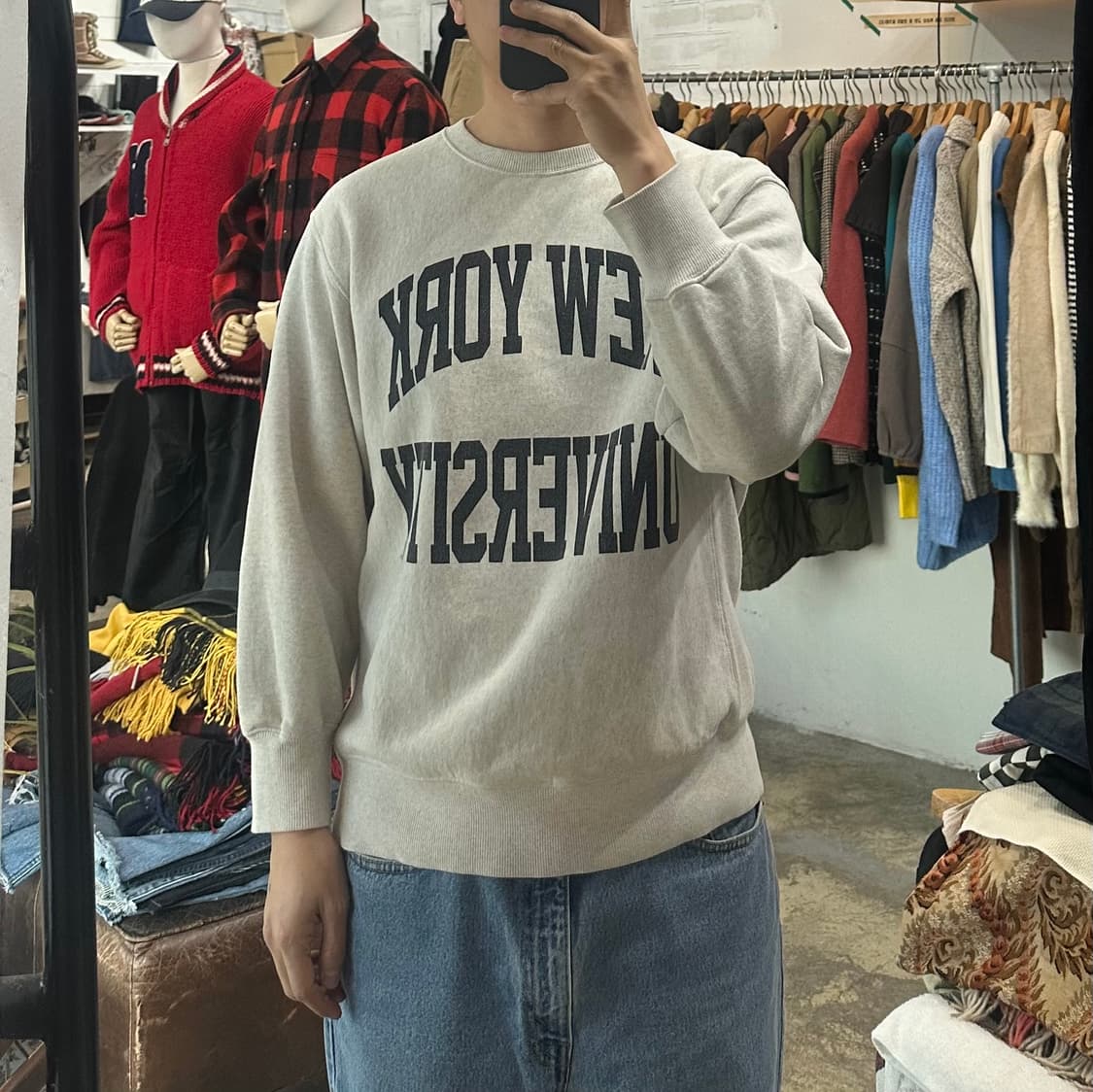 (착용컷) GU NYU 스웻 셔츠 (남성용 98) 상품이미지3