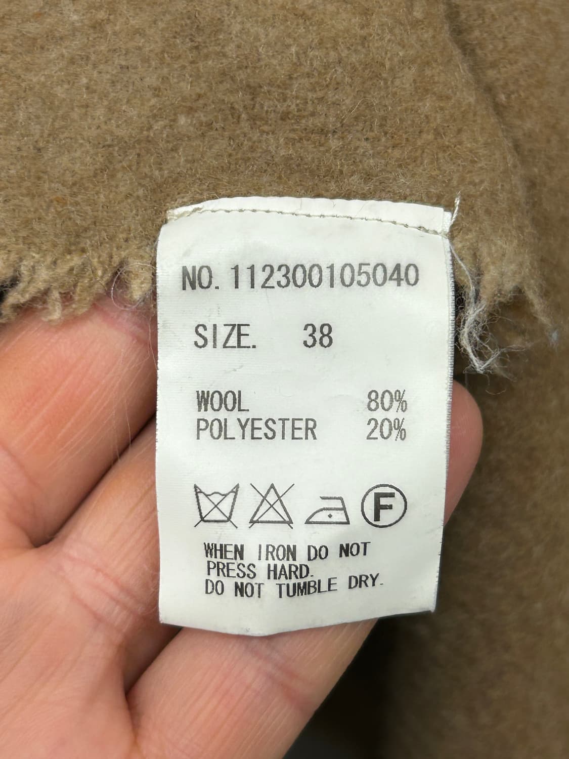 DENDROBIUM 베이지 울 흐린지 케이프 상품이미지5