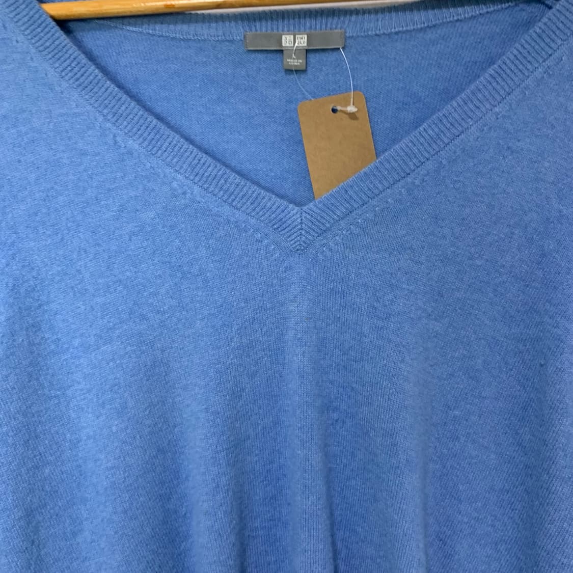 유니클로 브이넥 캐시미어 100% 빈티지 니트 소라 블루 L 상품이미지3