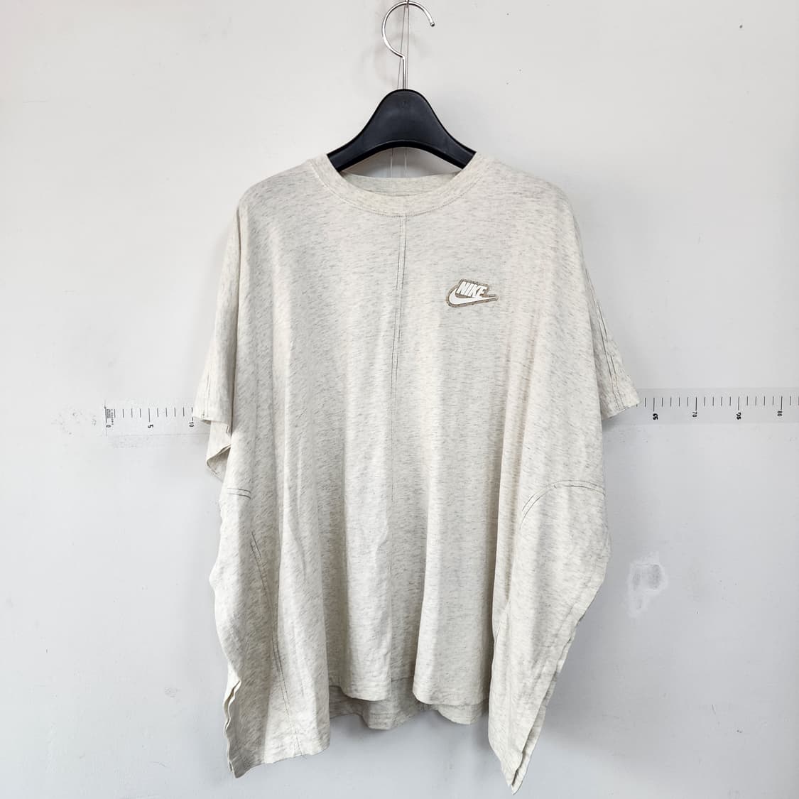 나이키 루즈핏 반팔 티셔츠 상품이미지1