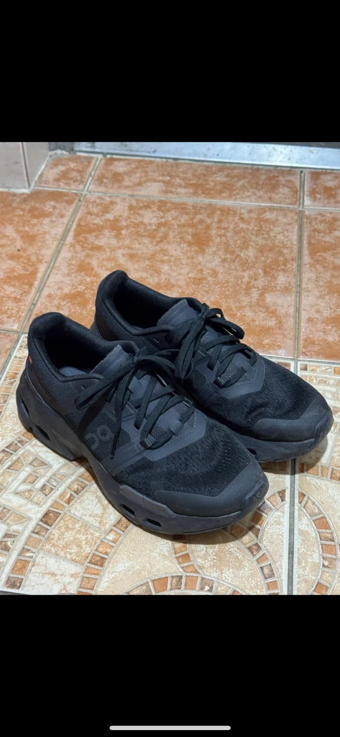 온러닝 클라우드몬스터 블랙 런닝화 240 상품이미지1