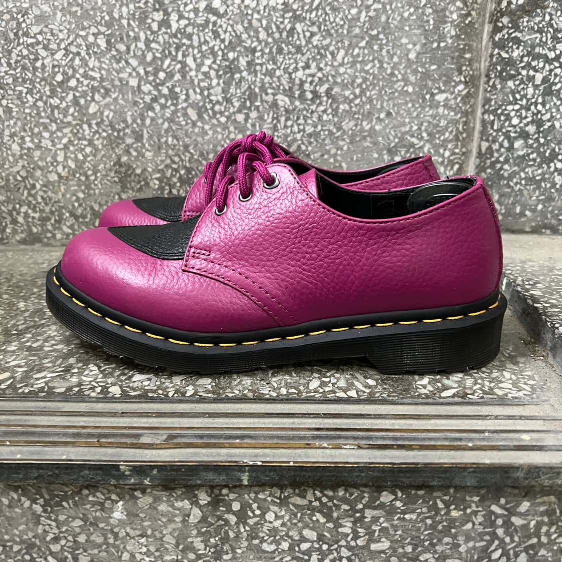 닥터마틴 amore 핫핑크 3홀 상품이미지3