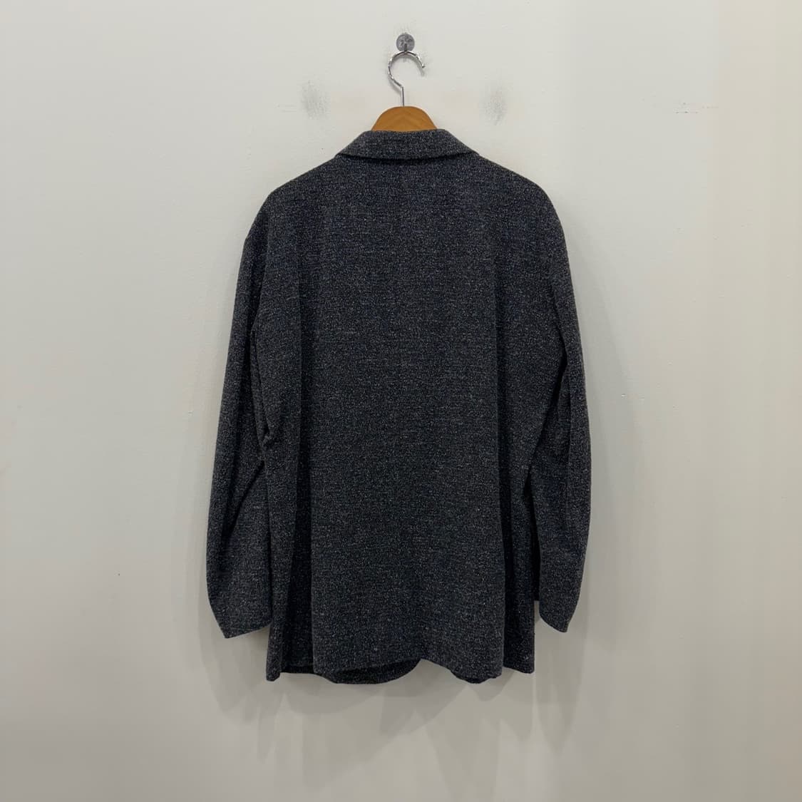 ISSEY MIYAKE 실크,울,헴프 혼방 자켓입니다. 상품이미지3