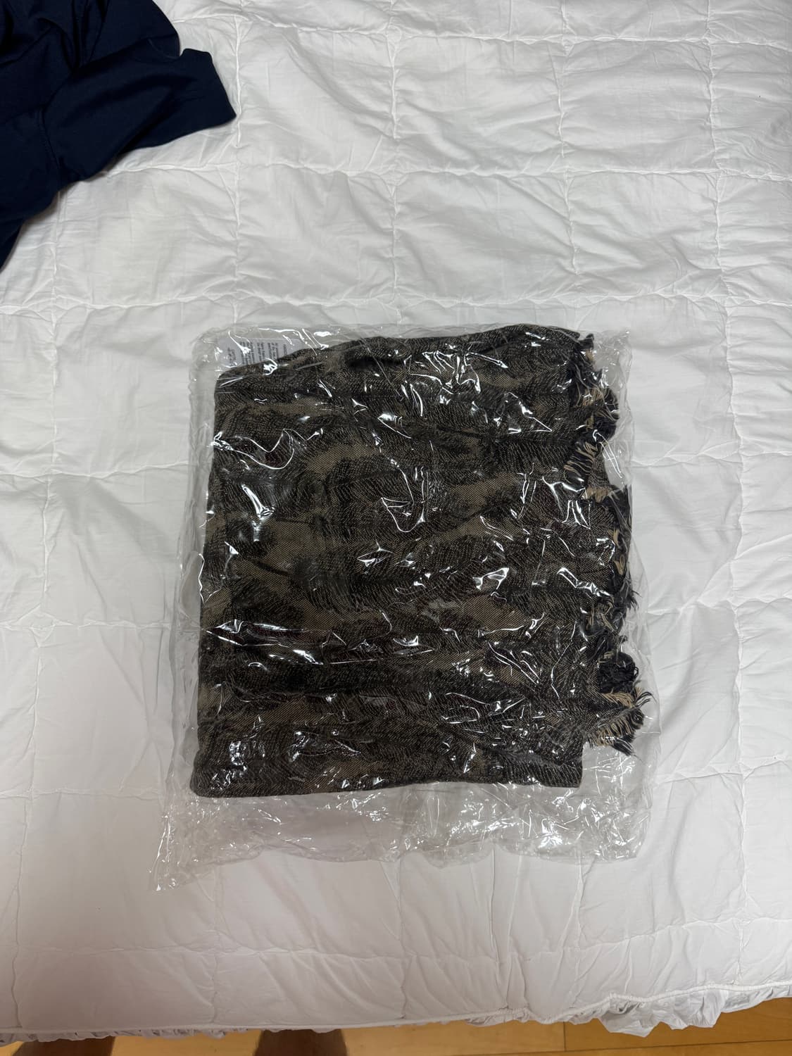 캐피탈 12온즈 맥파이 데님 W 니 이지 쇼츠 블랙 베이지 상품이미지2