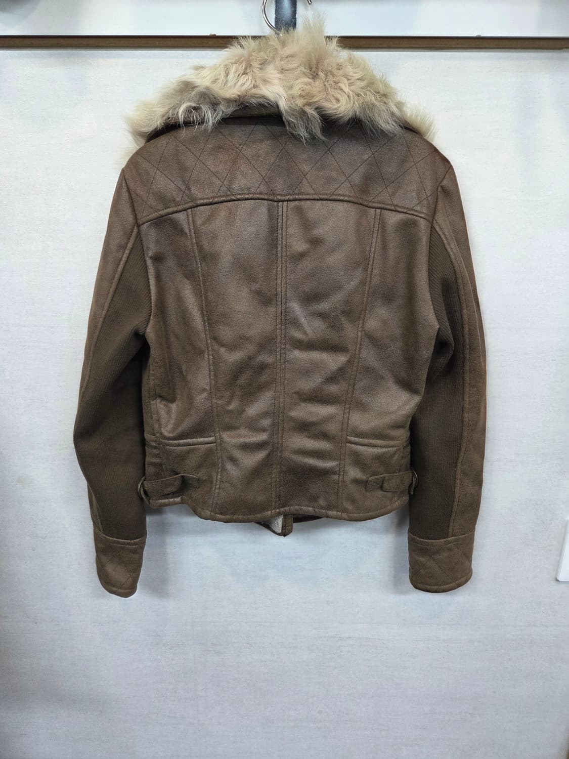 지오송지오 양털 퍼 안감밍크 무스탕 자켓 66 상품이미지2