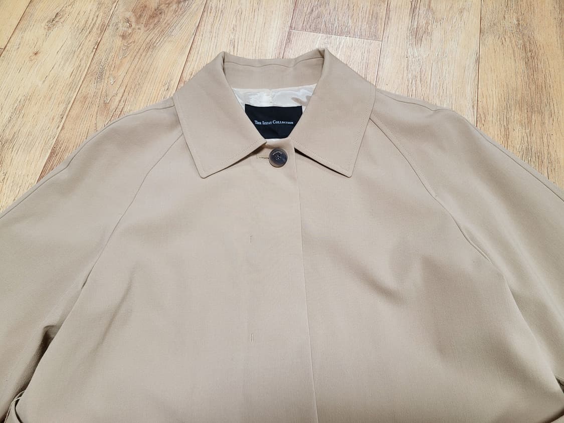 더아이잗컬렉션(THE IZZAT) 벨티드 슬릿 트렌치코트 55-66 상품이미지6