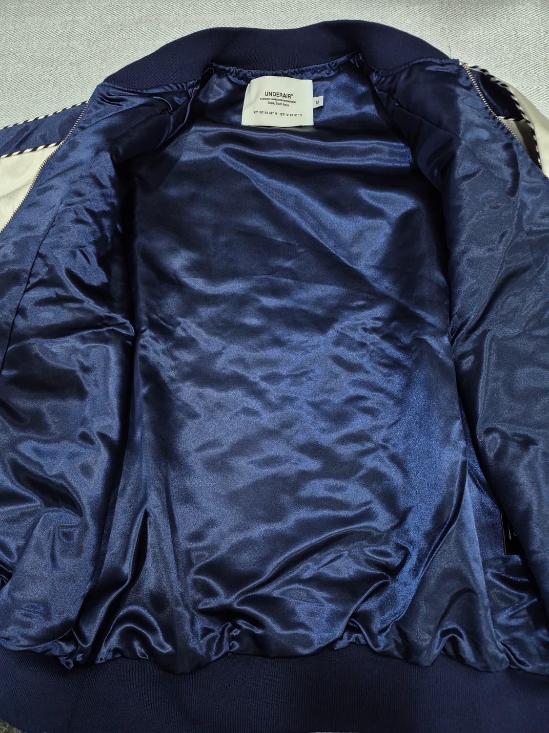 (새상품) 언더에어 사쿠라 스톰 스카쟌 남성 95~100사이즈 상품이미지5