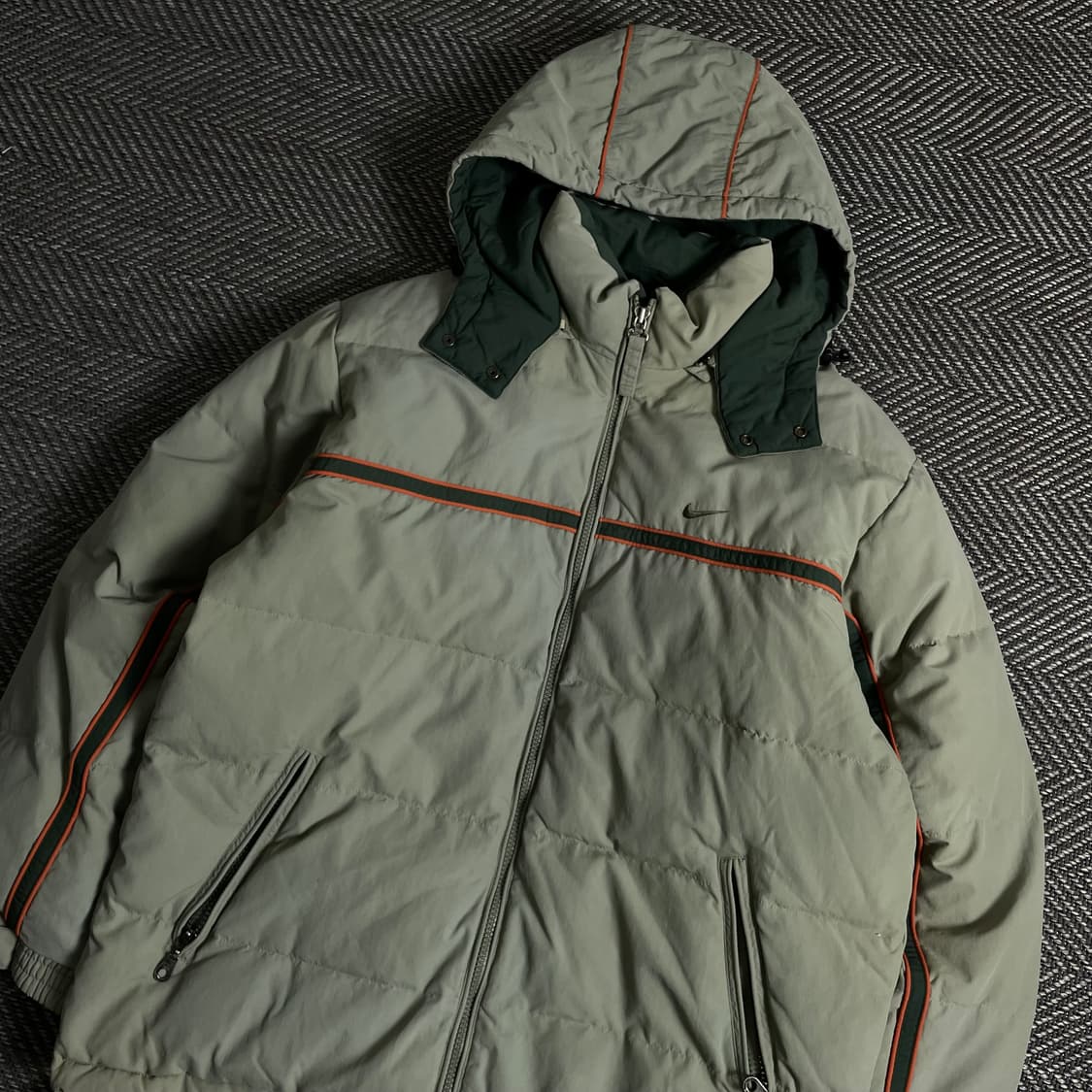 00s 나이키 올드스쿨 뉴챔프 키키 다운 푸퍼 패딩y 3660 상품이미지1