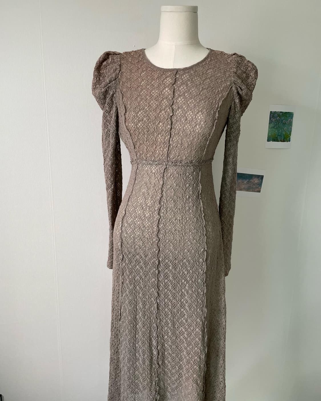 Tone-down beige long lace dres 상품이미지2