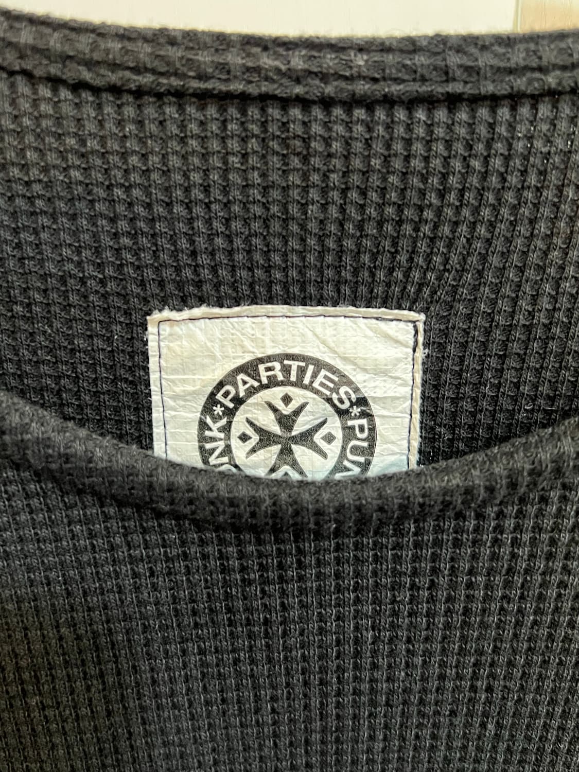 펀치드렁크파티즈 와플 롱슬리브 상품이미지5