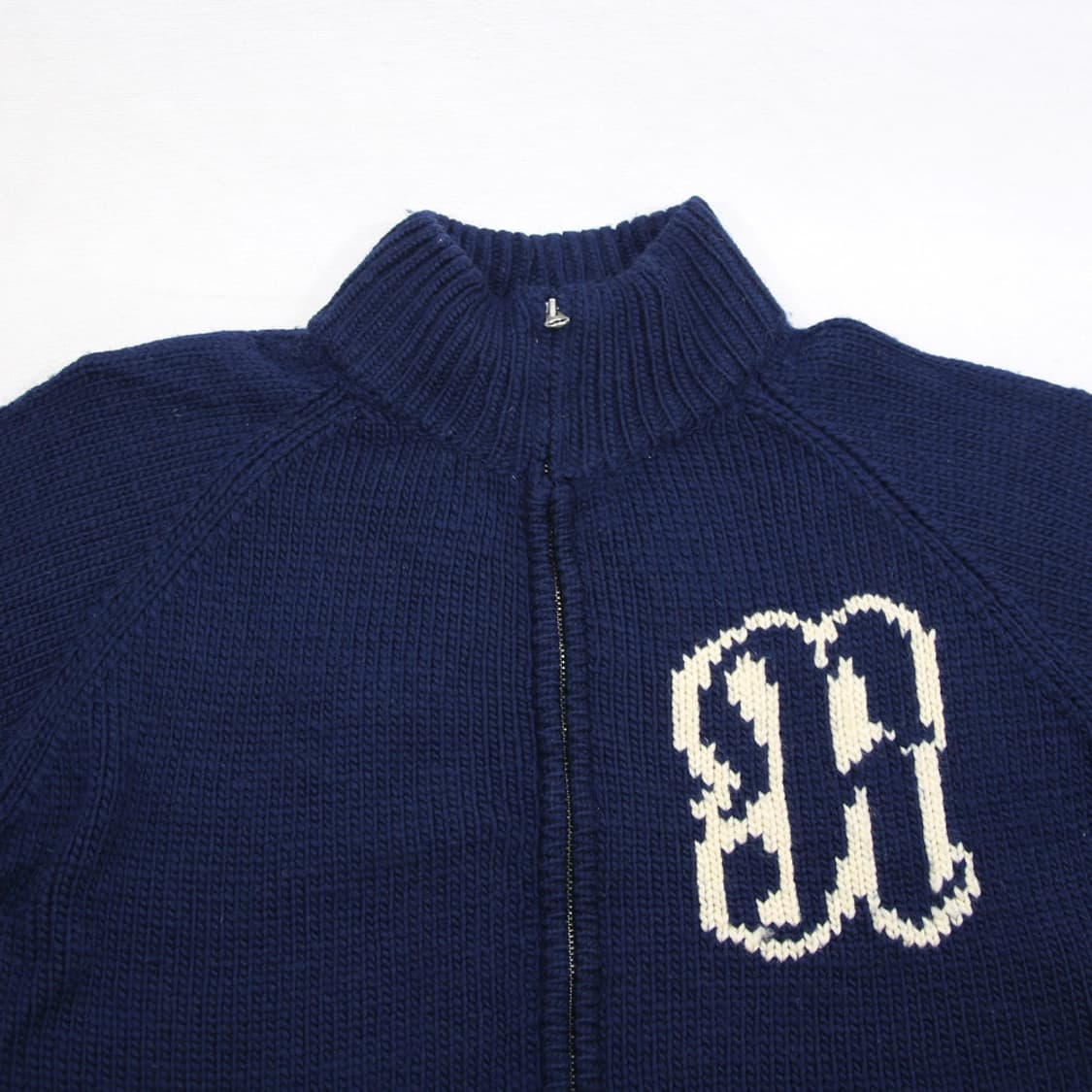 (착용컷) 헤비울 니트 집업 (남성용 100-103) 상품이미지4