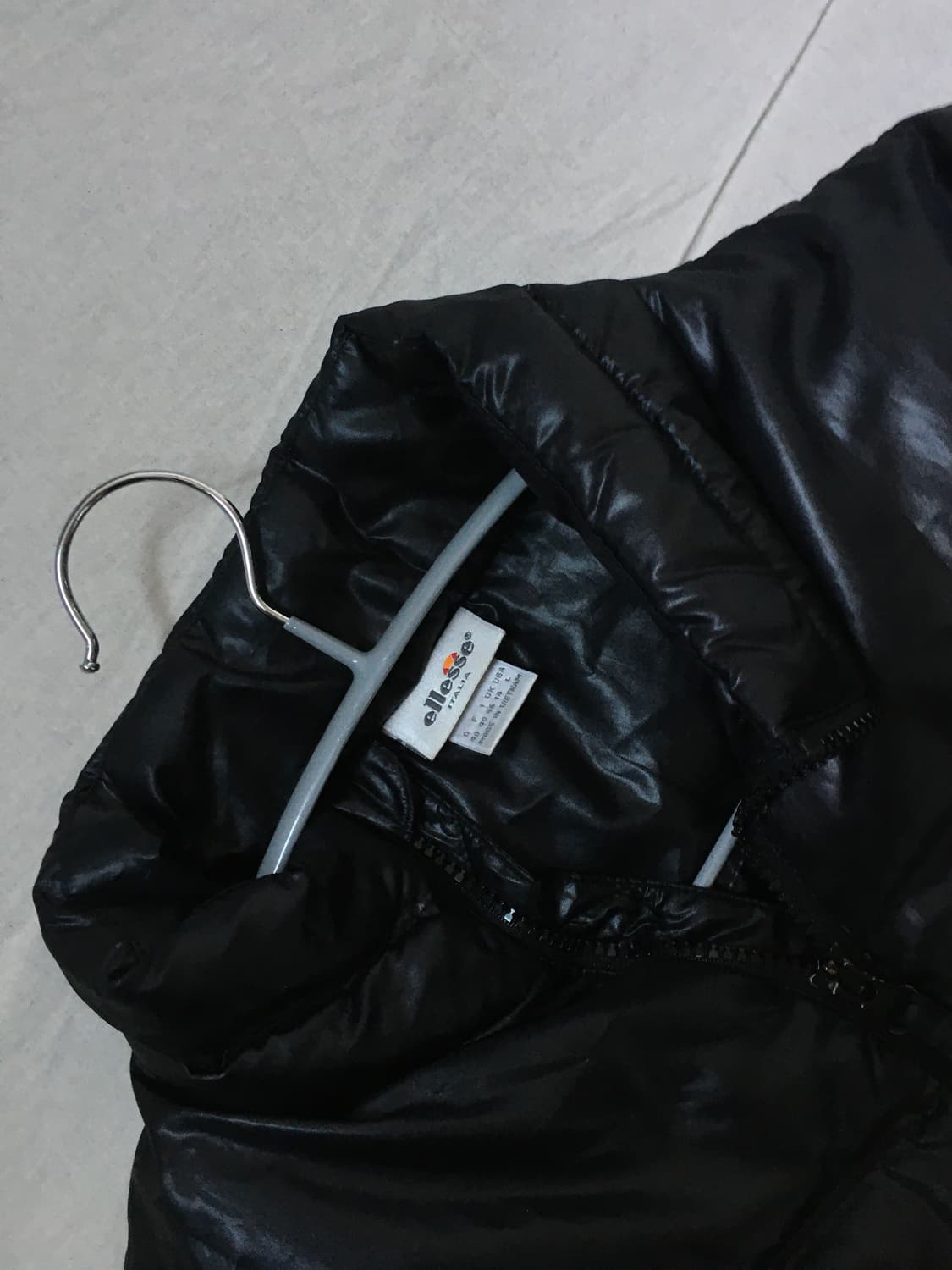 엘레쎄 자수 경량패딩 상품이미지3