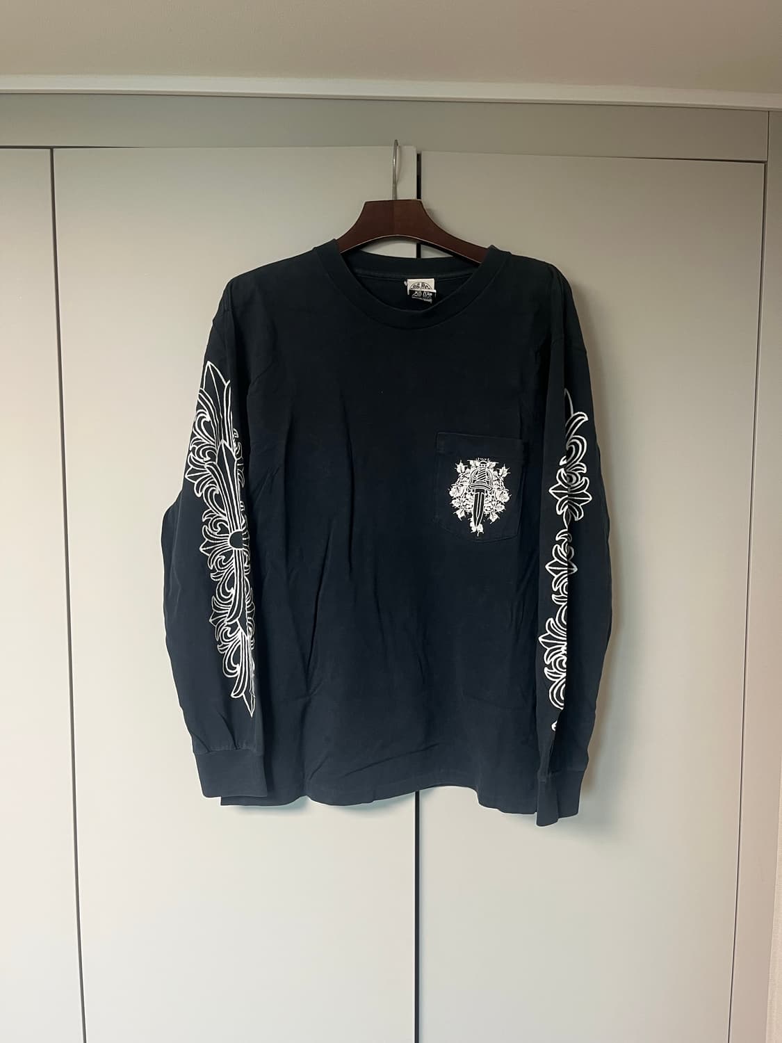 크롬하츠90s롱슬리브 M홀스슈대거플로랄 상품이미지1