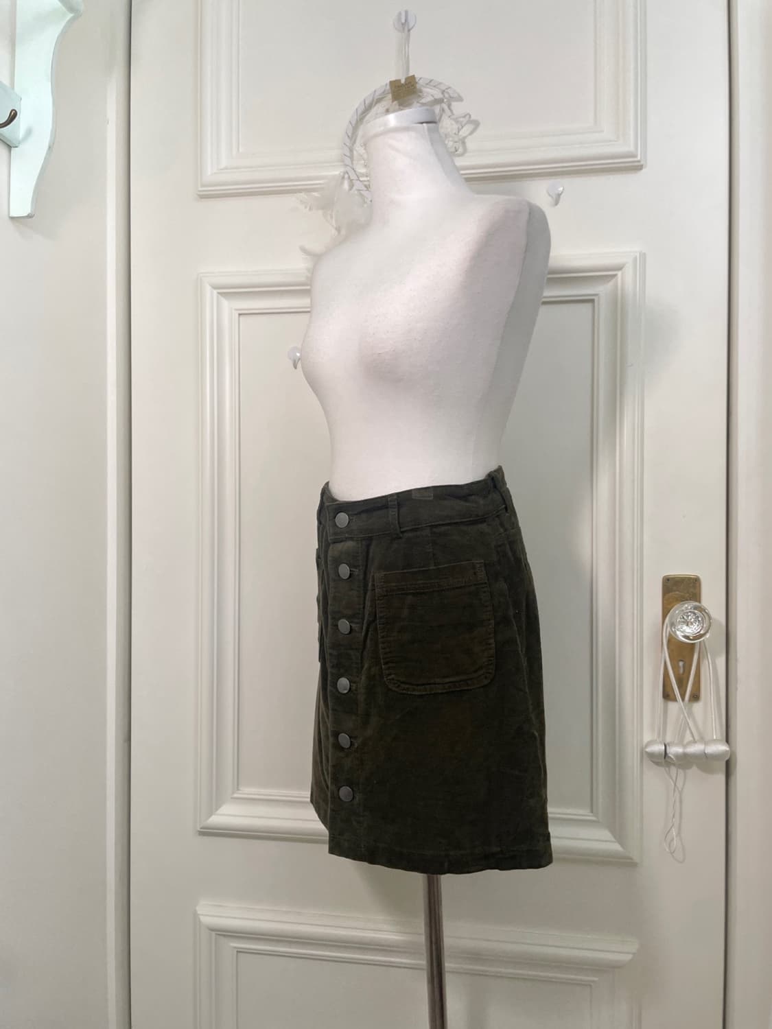 khaki corduroy basic skirt(size-S) 상품이미지2