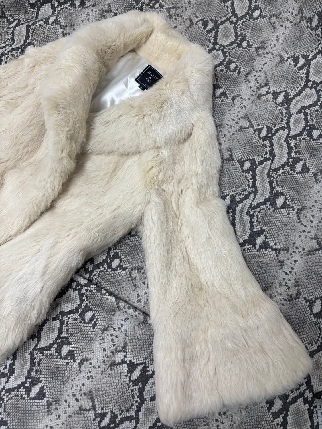Y2K Rabbit Fur Jacket 상품이미지9