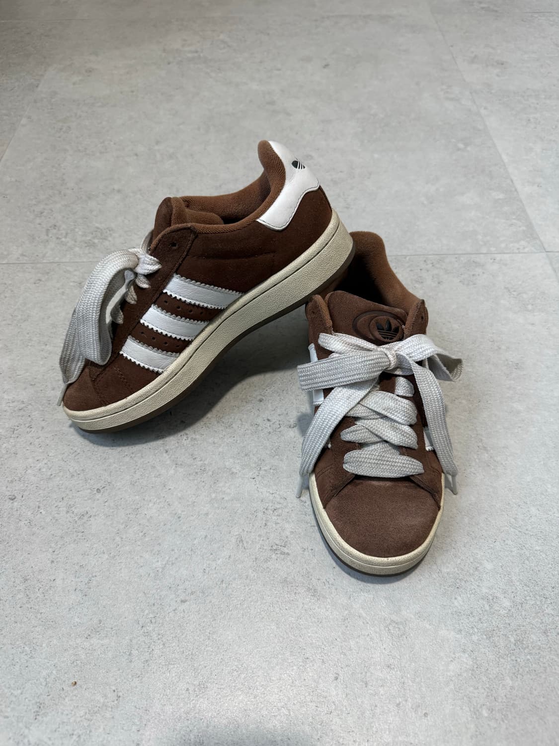 아디다스 캠퍼스 00s 바크 클라우드 화이트 상품이미지2