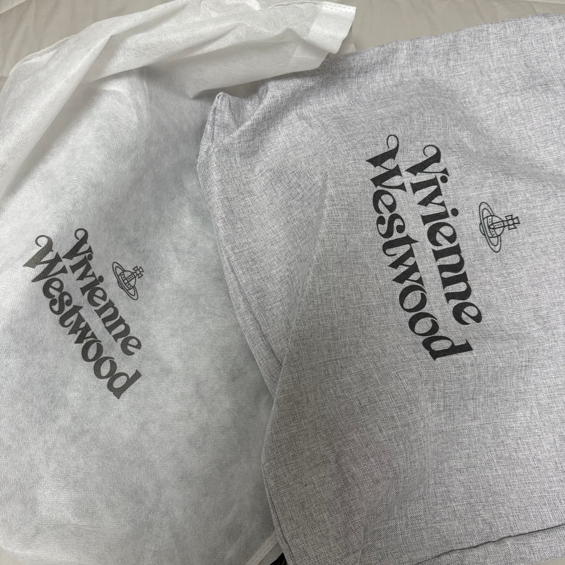 비비안웨스트우드  오브 플라크 블랙 토트 낸시 호보백 스웨이드 가죽 가방 상품이미지10