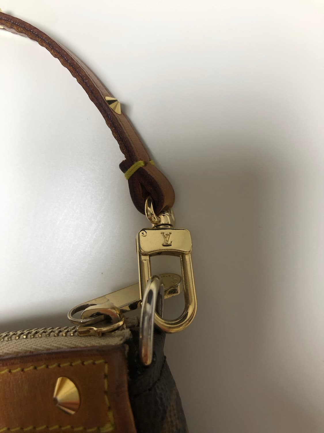 루이비통 모노그램 체리블라썸 미니백 상품이미지7