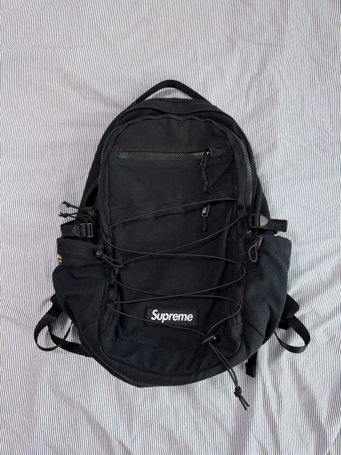슈프림 백팩 블랙 25ss 상품이미지1